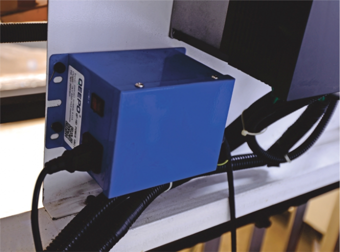 Automatic Die-Cutting and Creasing Machine for Paper and Paperboard 1