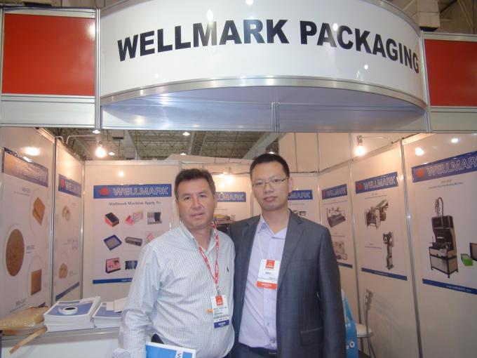 Semi Automatic Die-Cutting and Creasing Machine for Gift Boxes 1