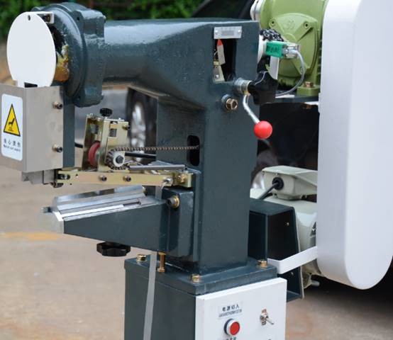 Hot Melt Kraft Paper Tape For Corner Pasting Machine 1
