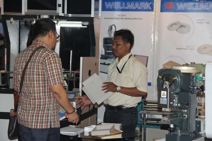 Automatic Rigid Box Making Machine / Paper Box Making Machine 1