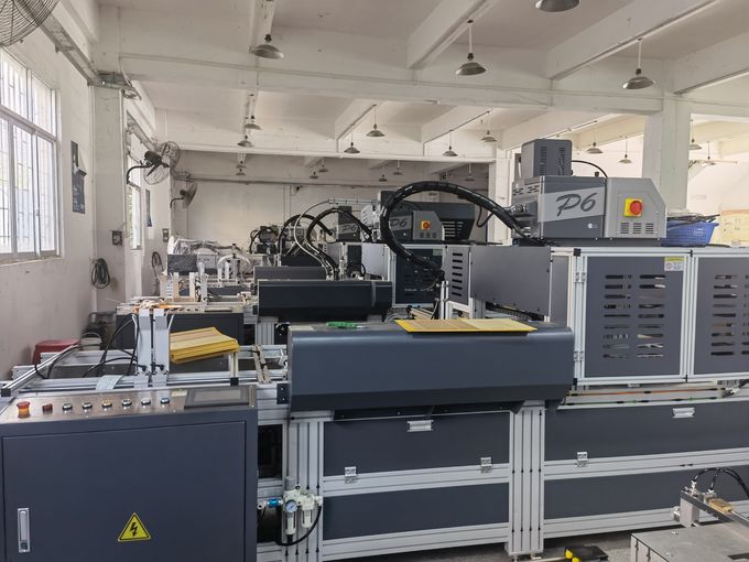 Folding Box Assembly Machine / Book - Type Box Assembly Machine 1